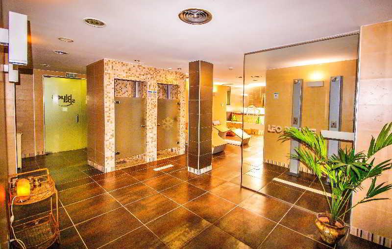 Leo Deluxe Punta Umbria (Adults Only) Lägenhet Exteriör bild