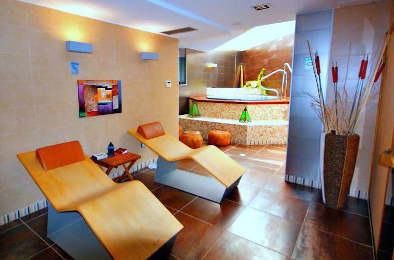 Leo Deluxe Punta Umbria (Adults Only) Lägenhet Exteriör bild