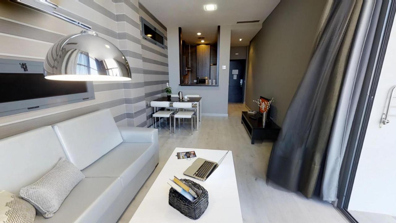 Leo Deluxe Punta Umbria (Adults Only) Lägenhet Exteriör bild
