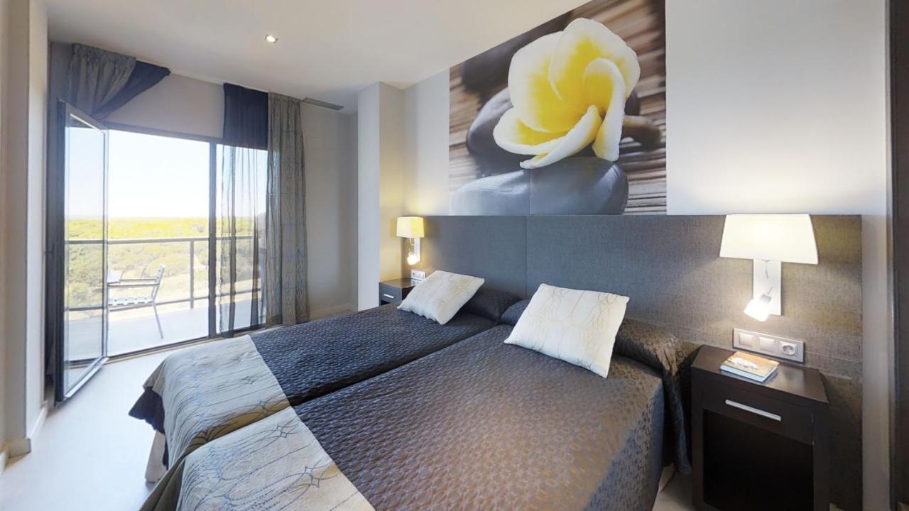 Leo Deluxe Punta Umbria (Adults Only) Lägenhet Exteriör bild