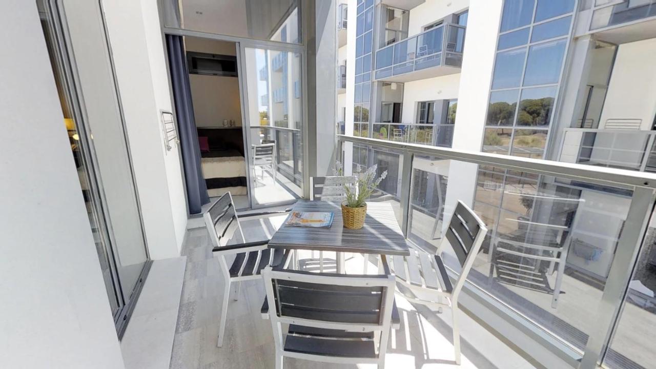 Leo Deluxe Punta Umbria (Adults Only) Lägenhet Exteriör bild