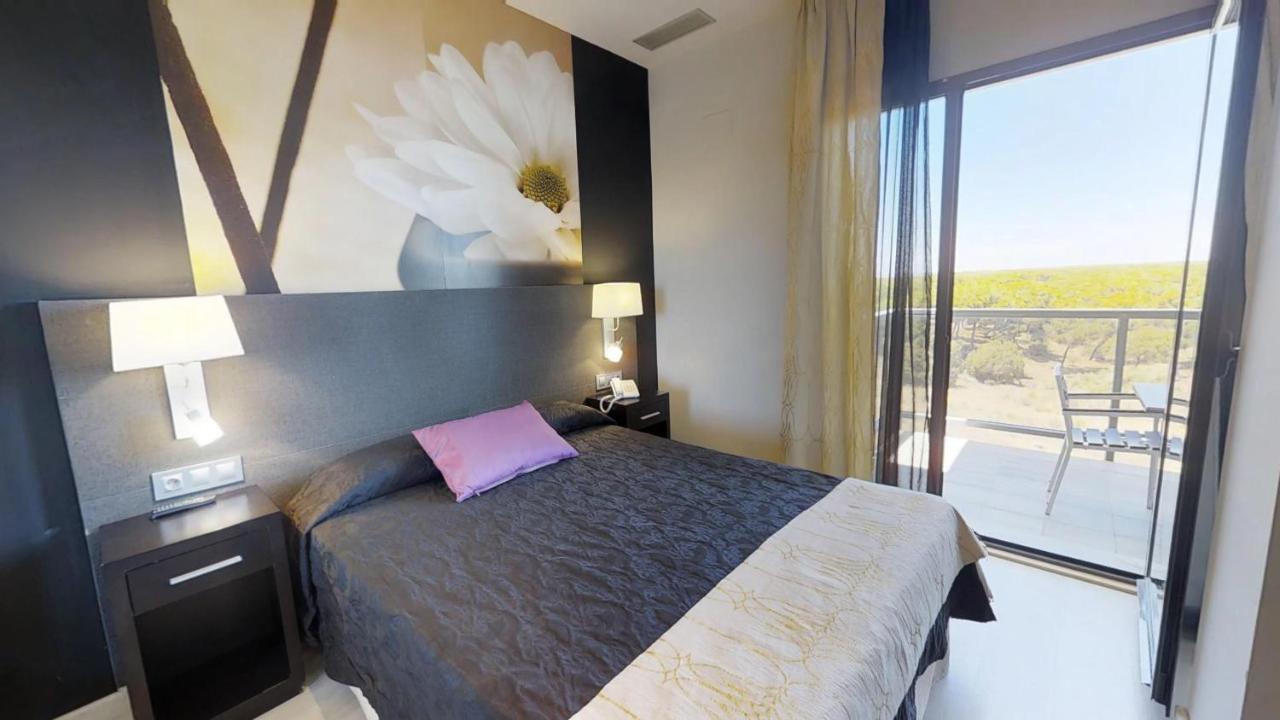 Leo Deluxe Punta Umbria (Adults Only) Lägenhet Exteriör bild