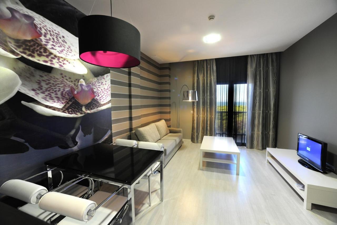 Leo Deluxe Punta Umbria (Adults Only) Lägenhet Exteriör bild