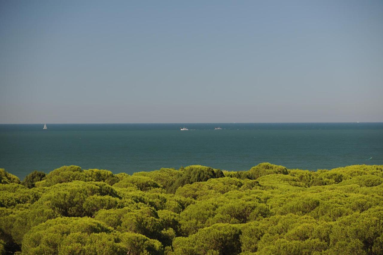 Leo Deluxe Punta Umbria (Adults Only) Lägenhet Exteriör bild